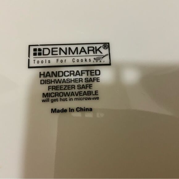 Set Of 4 Denmark Tools For Cooks 10 5/8" Coupe Dinner Plates White Porcelain - Picture 5 of 7